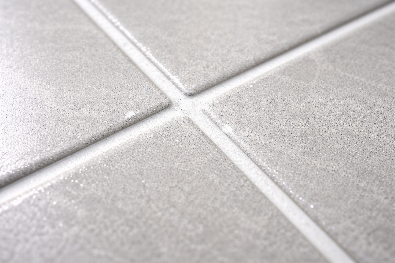 Gros plan joints carrelage époxy